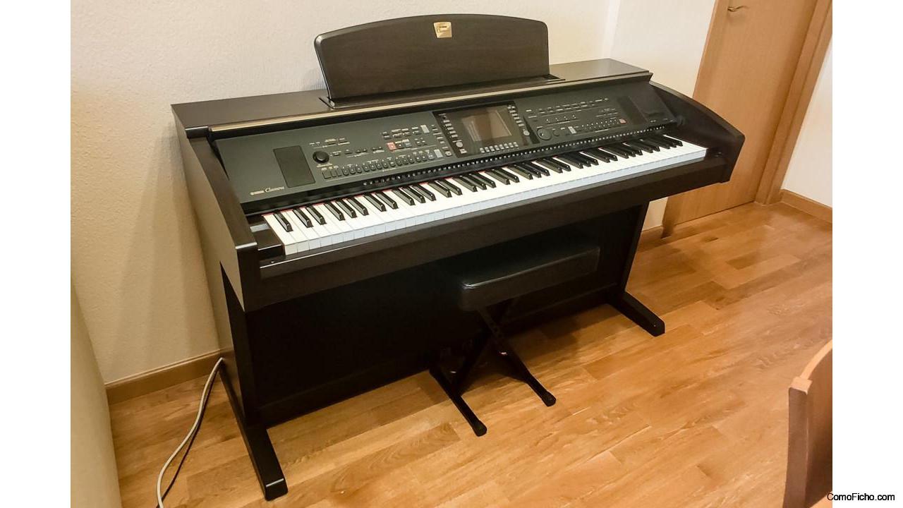 Piano Clavinova Yamaha CVP 305