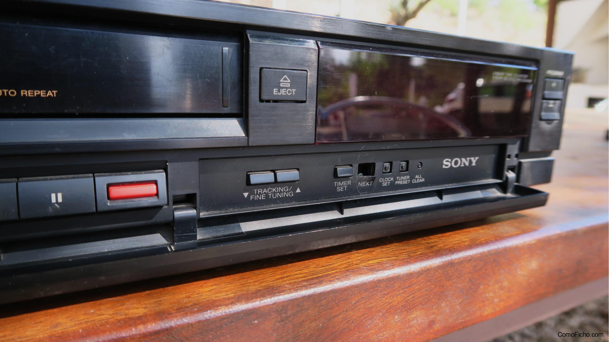 Sony SLV-SE810 - Reproductor de vídeo VHS (Hi-Fi), color plateado
