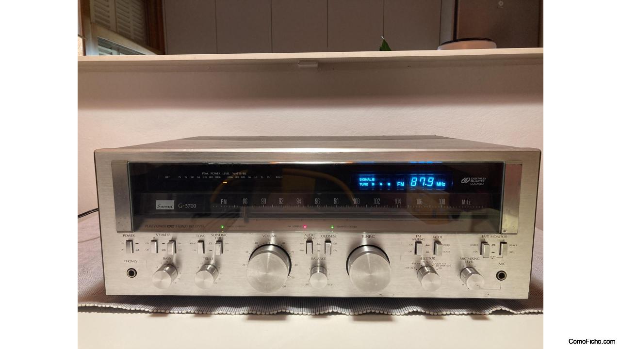 Sansui G-5700 stereo receiver