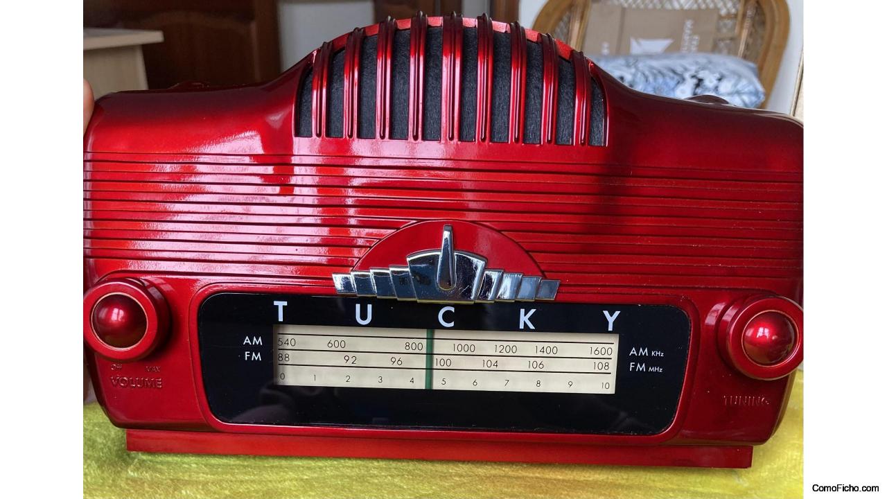 Radio Tucky Spirix Edition