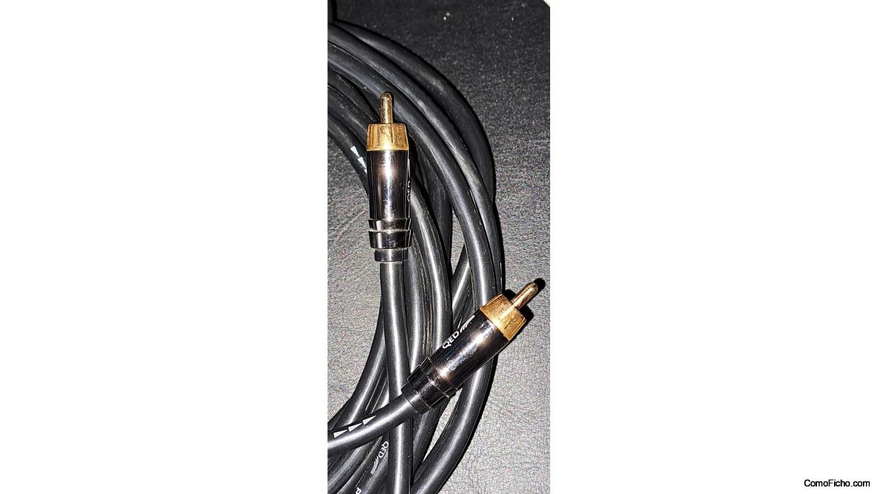 Cable subwoofer QED Performance (6 m)