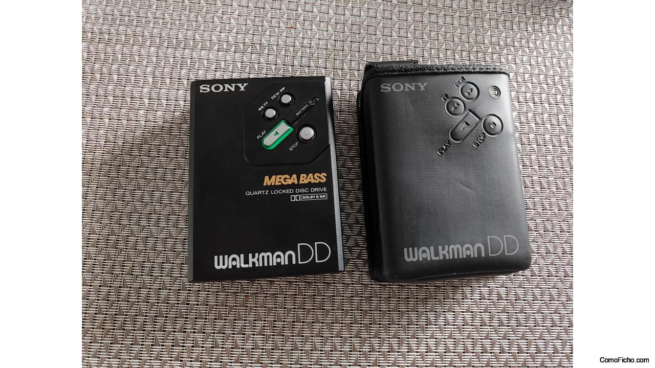 Sony Walkman DD-WM30 (290 euros)