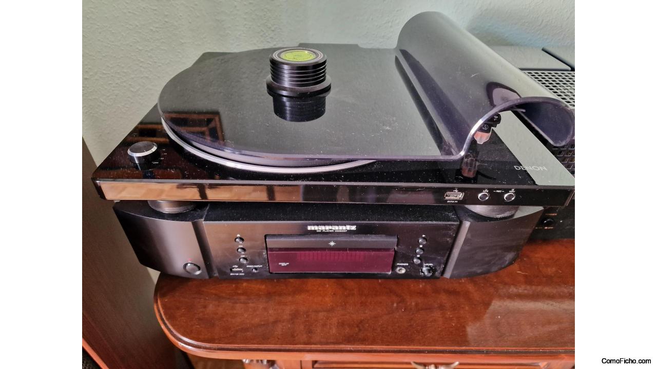 GIRADISCOS DENON 450 USB Y LECTOR DE CDs MARANTZ 6007