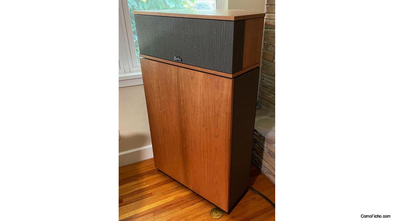 Klipsch Klipschhorn AK6 in natural cherry in oringinal boxes