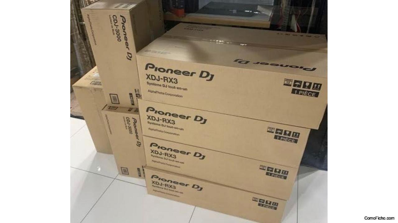 PIONEER XDJ RX3 et CDJ 3000