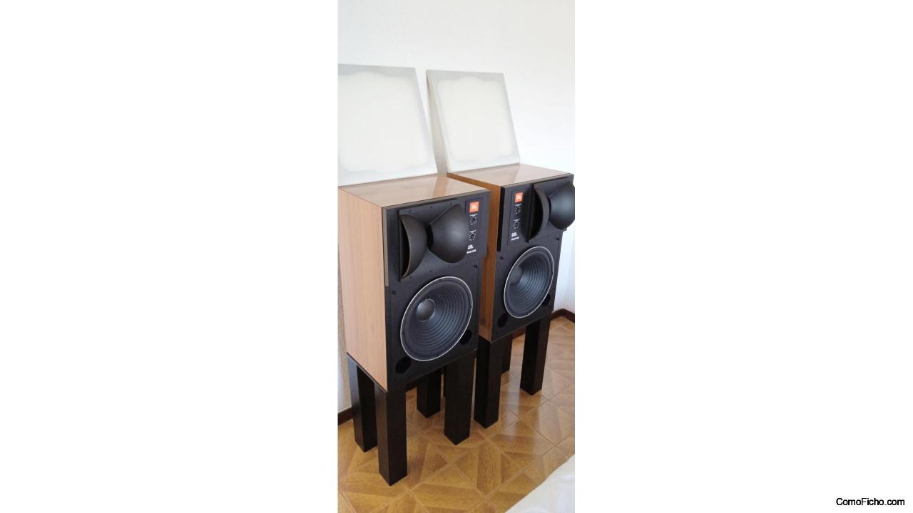 JBL 4425 + Soportes