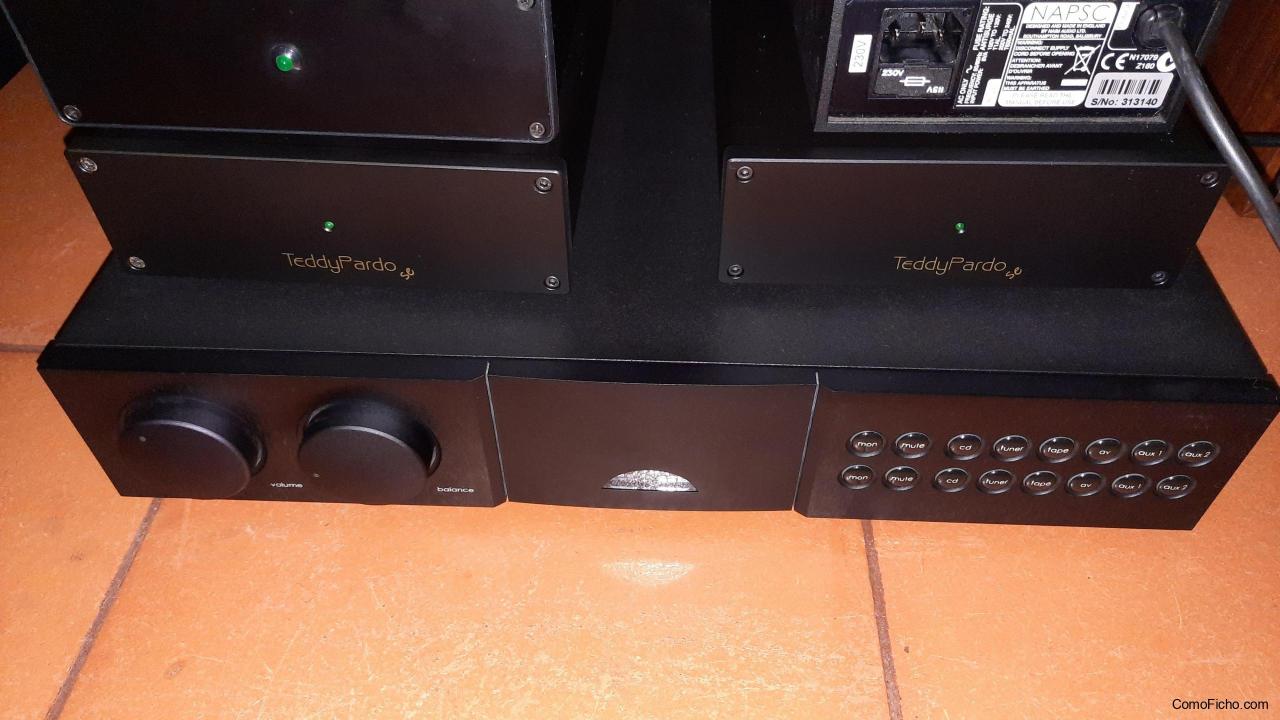 Naim NAC282 con 3 alimentaciones