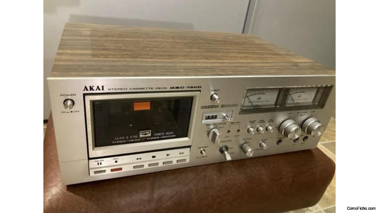 Pletina AKAI GXC-750D