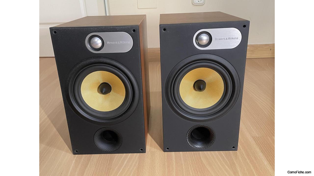 BOWERS & WILKINS  685