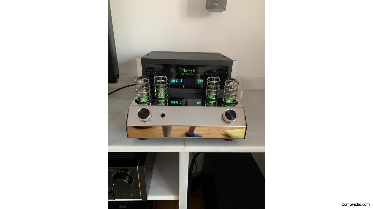 Pre-amplificador (Previo) McIntosh C8 + Módulo digital DA2 (DAC)