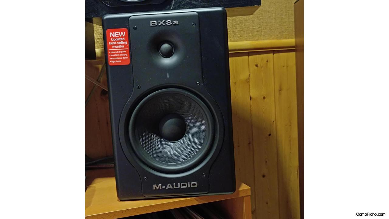 PAREJA MONITORES ESTUDIO M-AUDIO BX8a