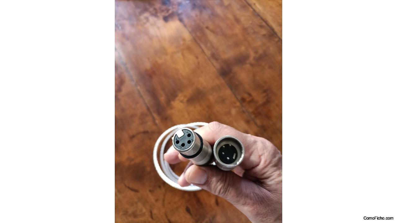 Cable xlr 4pin