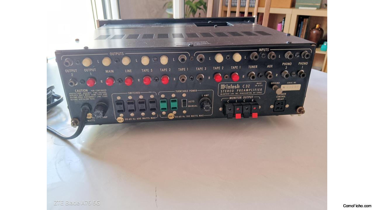 McIntosh C32