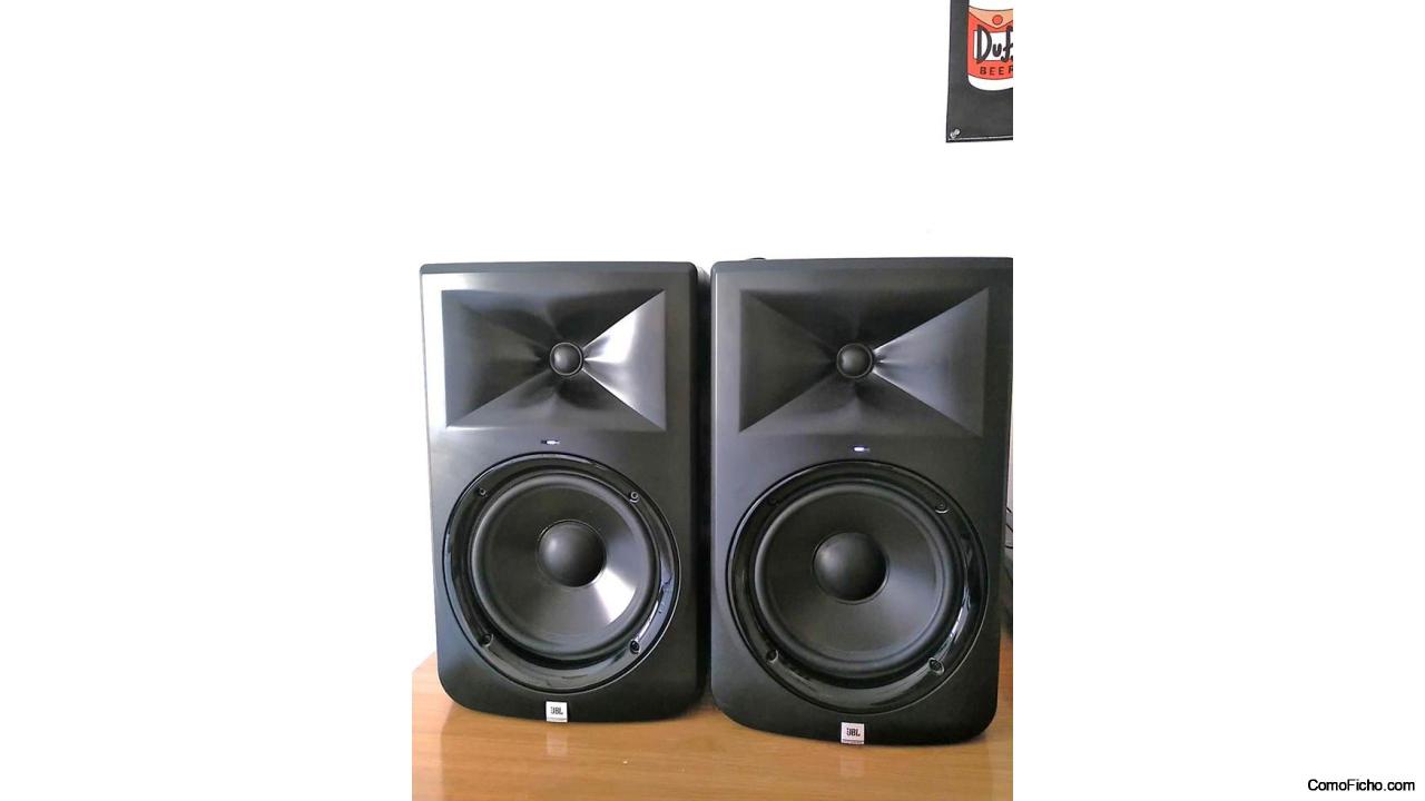 Monitores activos JBL LSR 308. 112 watios. Woofer de 8"