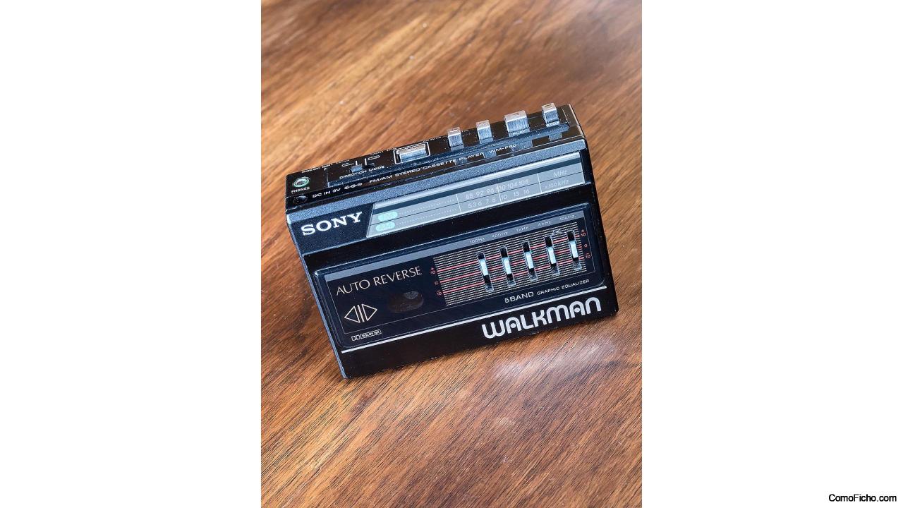 Sony WM-F60