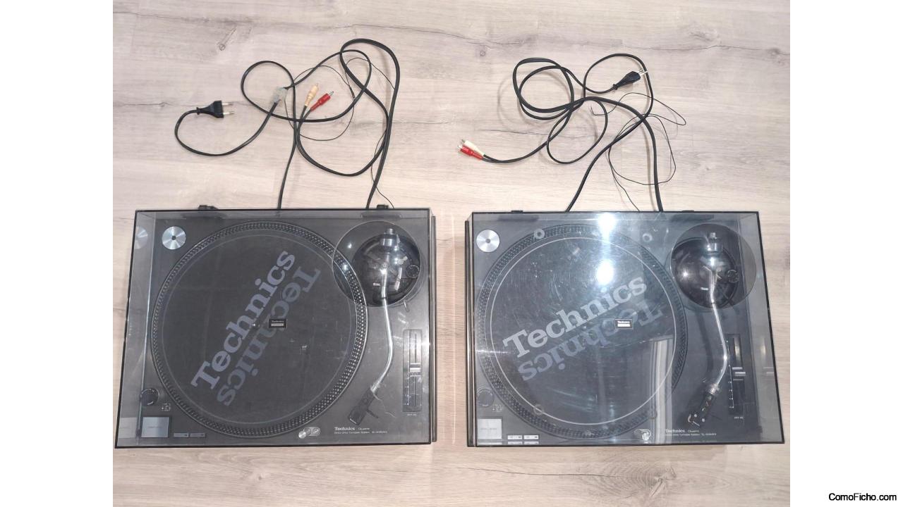 2 Technics SL-1210 MK2