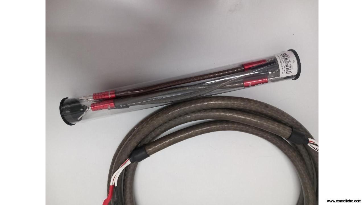 4 Jumpers (puentes) Chord Company EpicXL, de 28 cm.