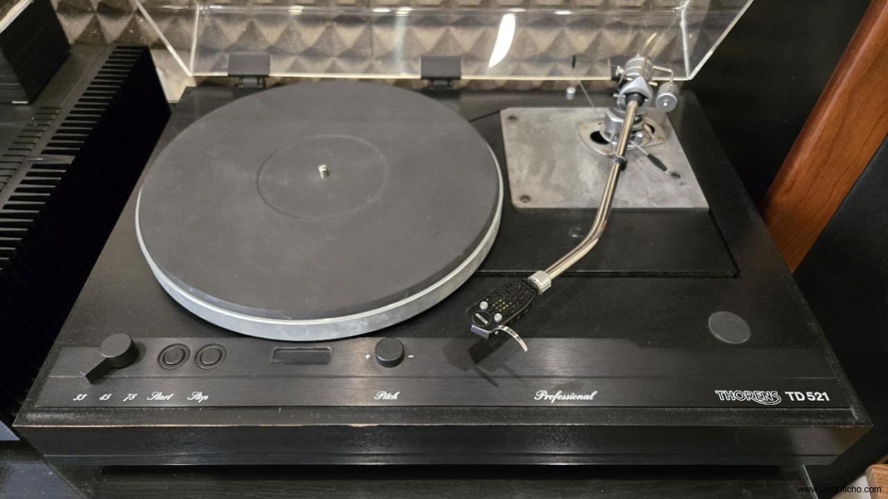 TOCADISCOS THORENS TD-521