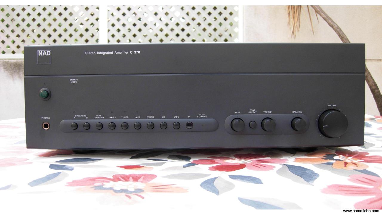 Amplificador Integrado NAD C 370