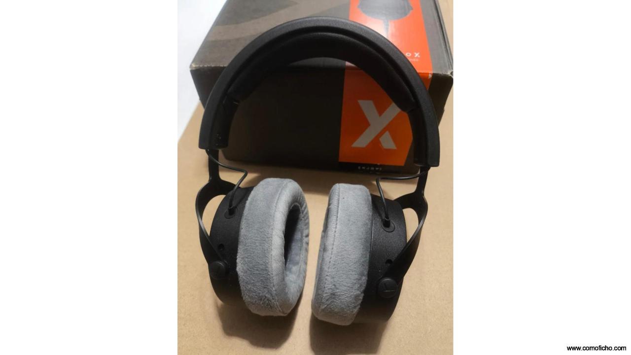 Beyerdynamic DT700 PRO X