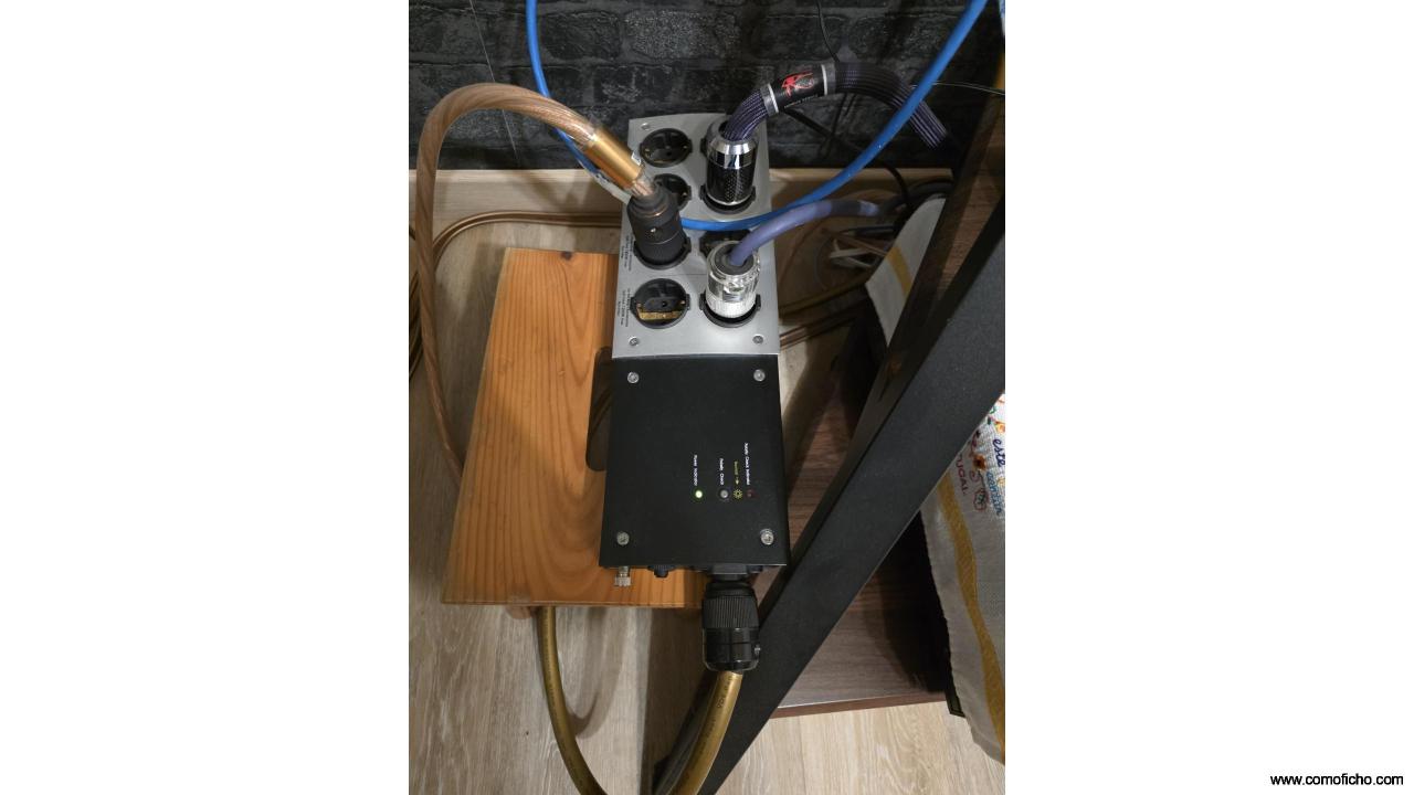 Regleta FURUTECH E-TP80E