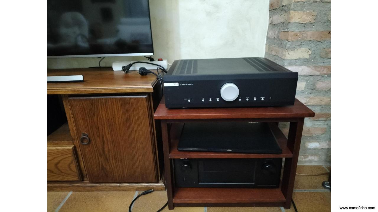 MUSICAL FIDELITY M6si  220w