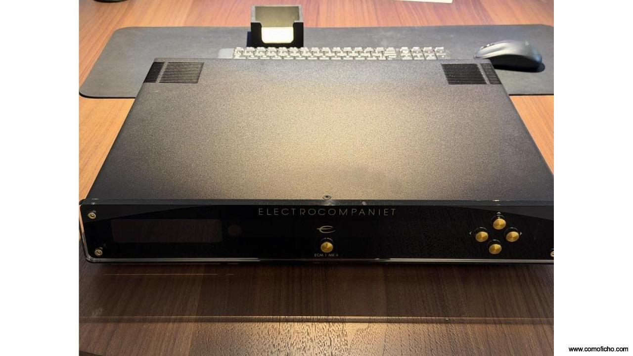 Electrocompaniet ECM 1 MKii