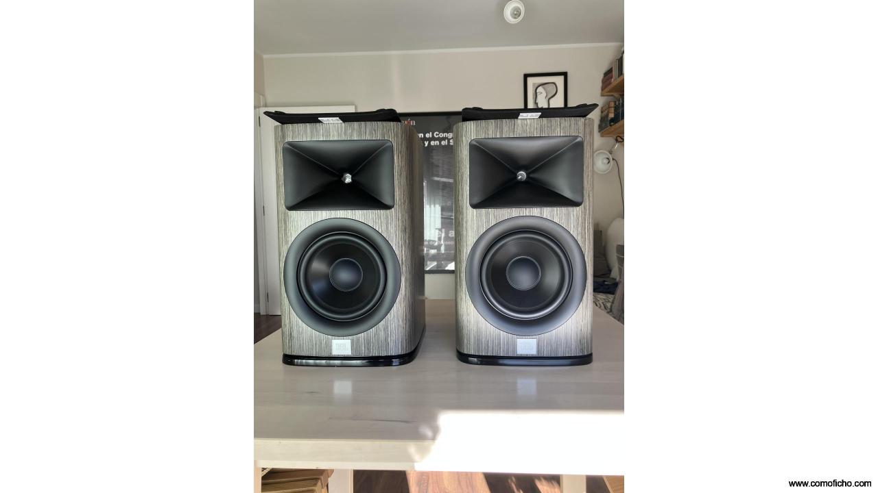 Altavoces JBL HDI 1600