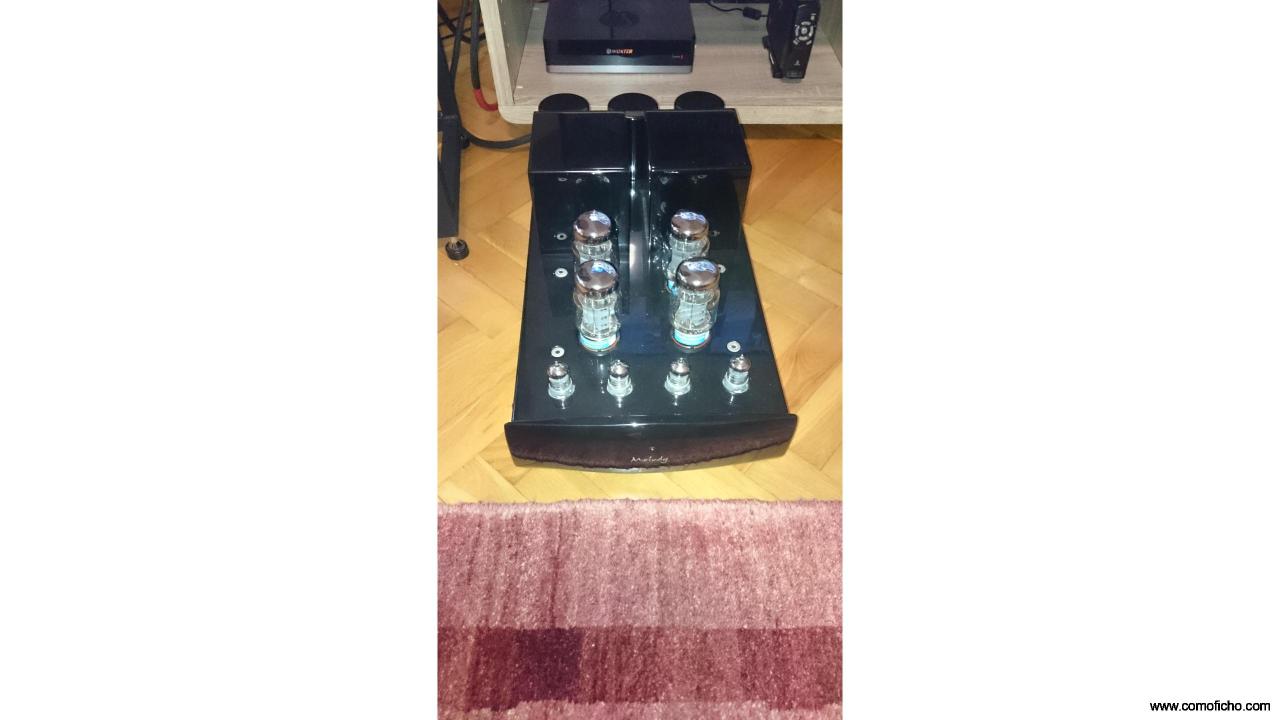 Melody Pure Black 88-- Etapas monofónicas a válvulas