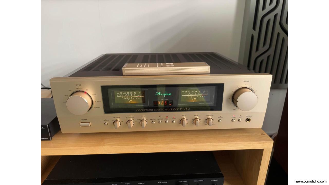 Accuphase E280