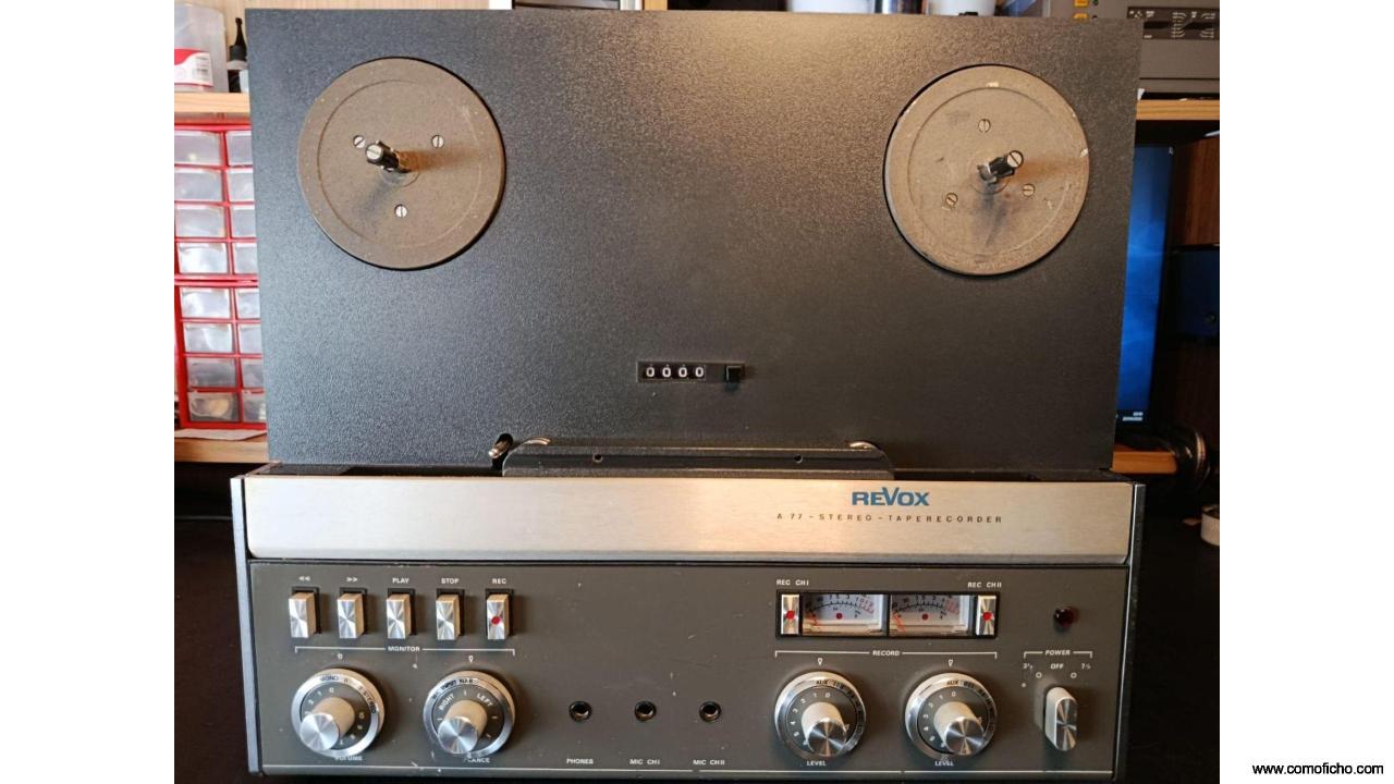 Magnetófono Revox A77 MKIV