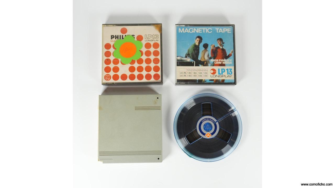 4 CINTAS MAGNETOFONICAS