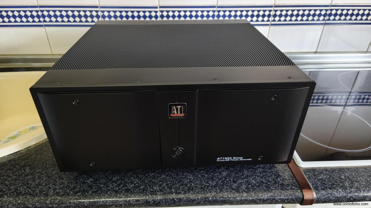 Amplificador ATI AT 1825