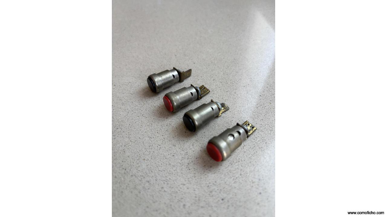 Terminales altavoces vintage JBL