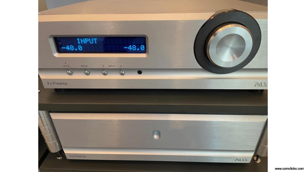 PASS LABS XS PREAMP
