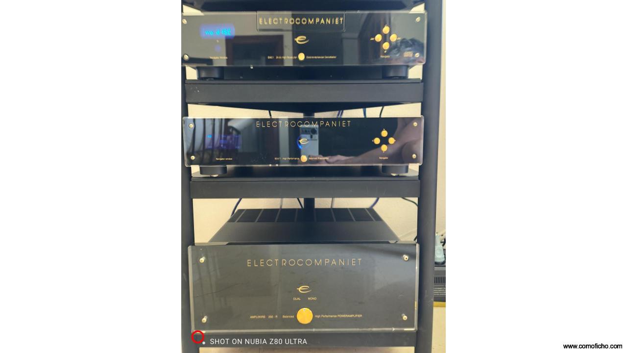 Sistema de audio com etapa de potencia, previo y lector CD de Electrocompaniet
