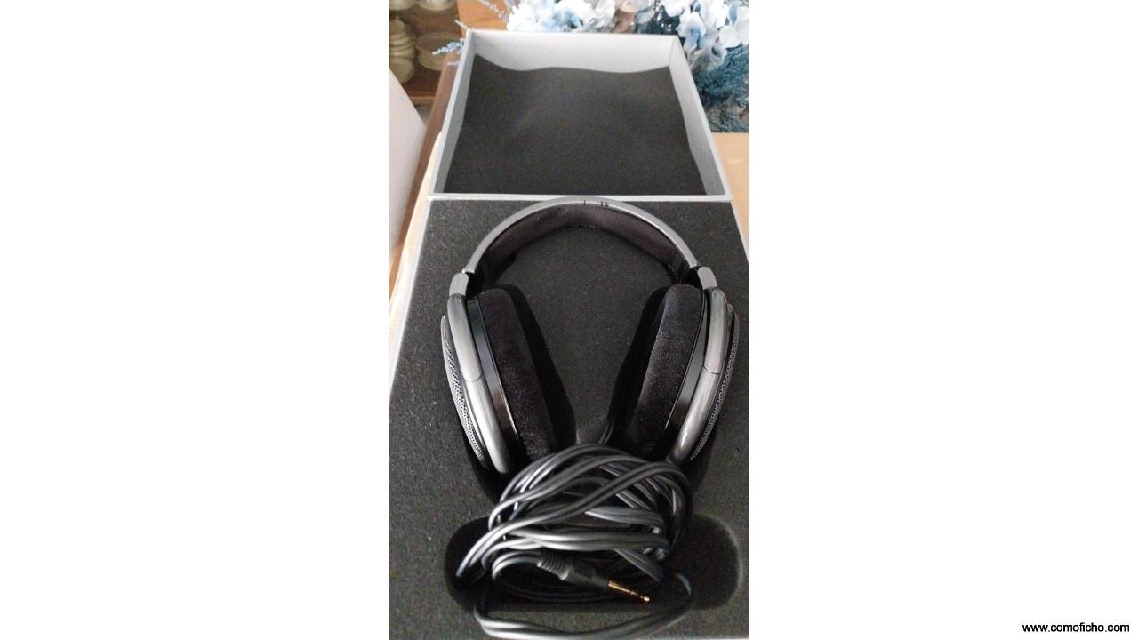 SENNHEISER HD650