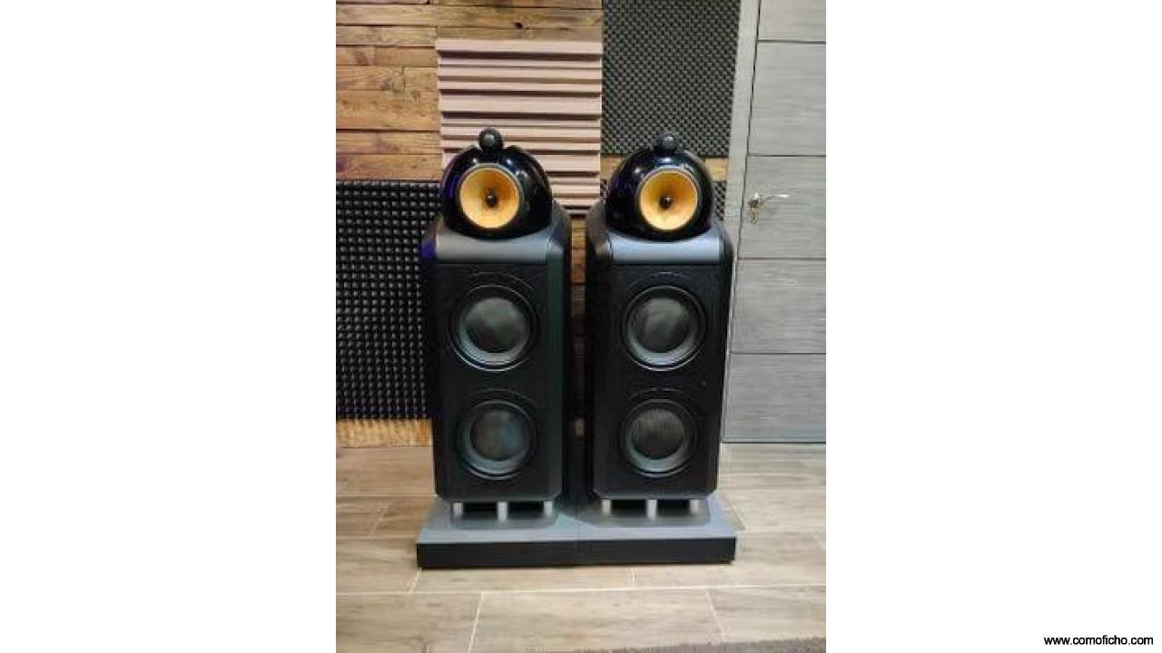 Bowers & Wilkins 800 Nautilus