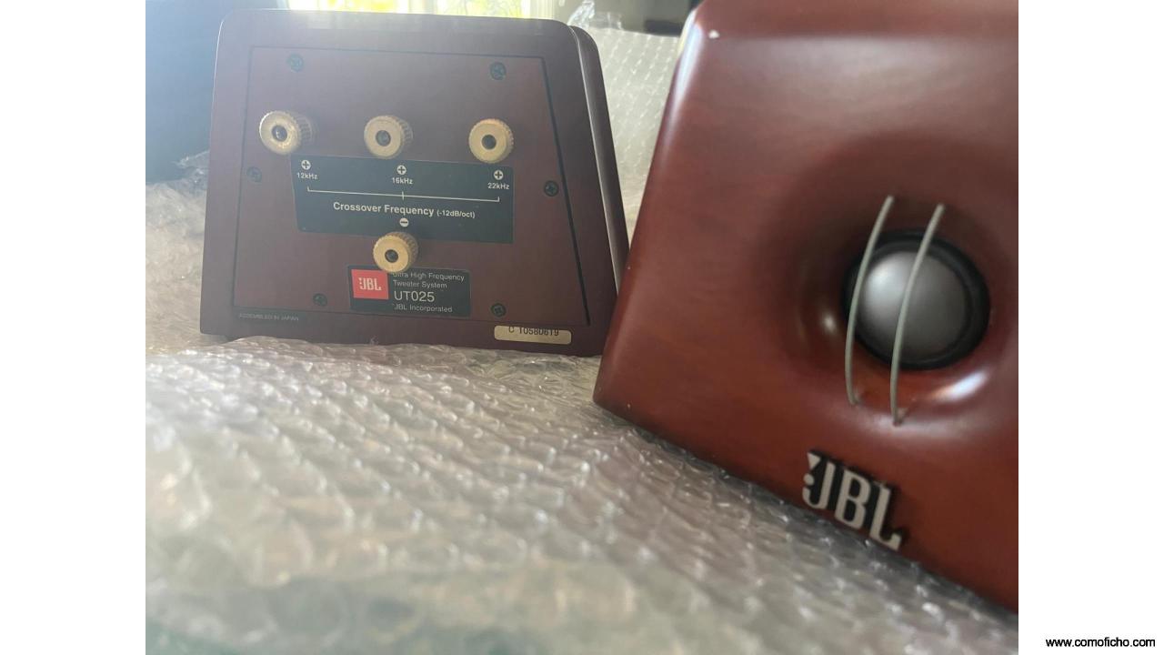 En venta pareja de Tweeters externos JBL UT-025