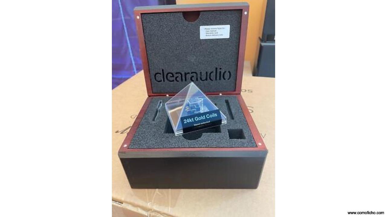 Clearaudio Stradivari V2