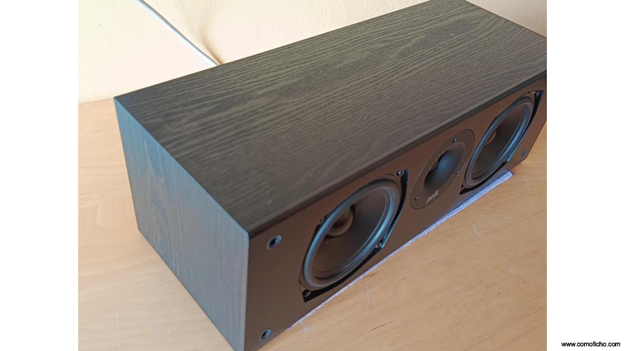 Altavoz POLK T30. NUEVO-SIN USO