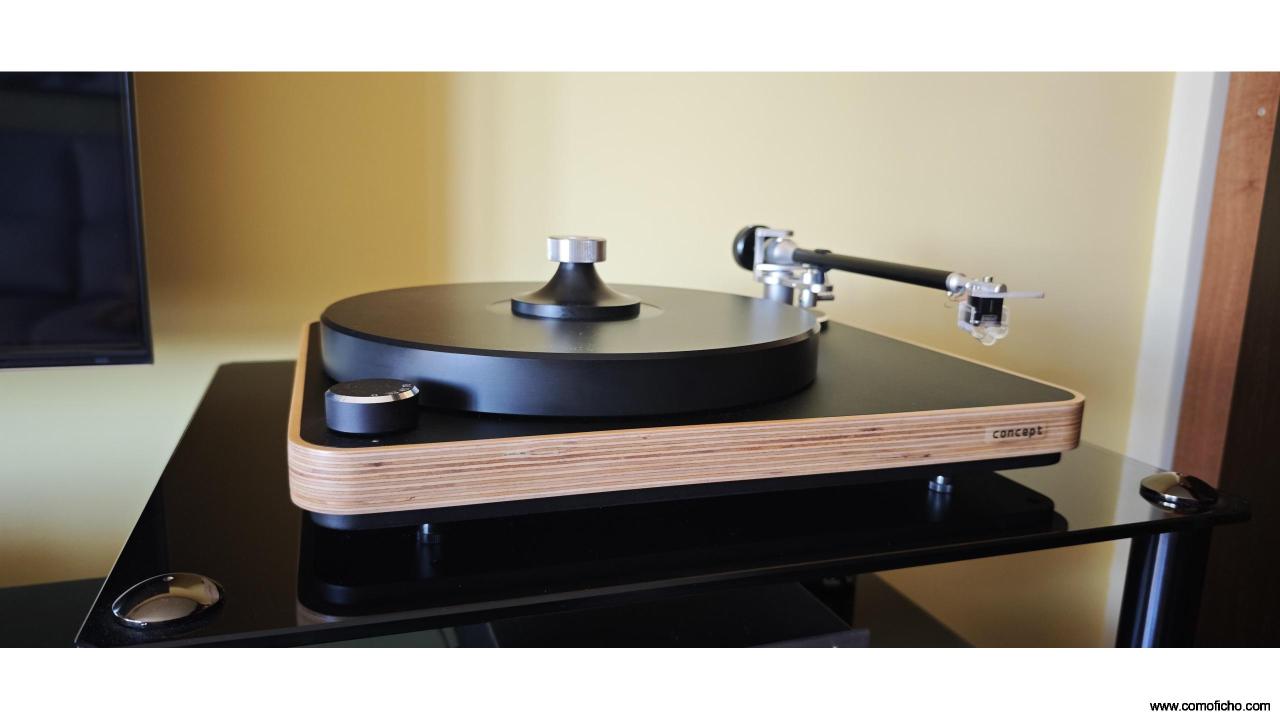 Clearaudio Concept Wood + Twister Clamp + Tapa antipolvo