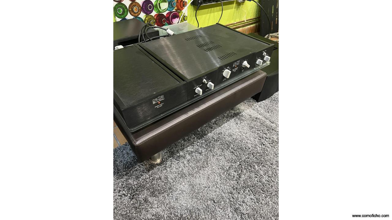 Mark Levinson 26